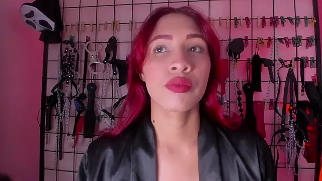 charrlotte quinn online show from January 7, 4:43 pm