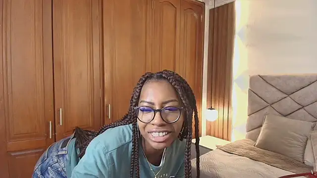 Raquel jones online show from June 22, 11:51 am