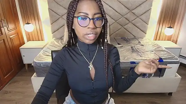 Raquel jones online show from June 29, 12:05 pm