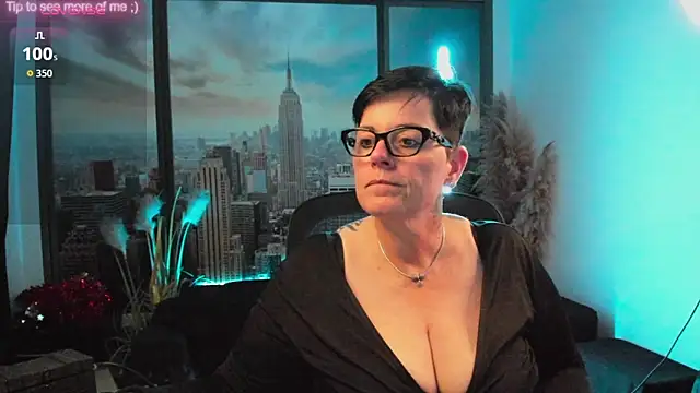 ninarandmann online show from October 4, 4:44 pm