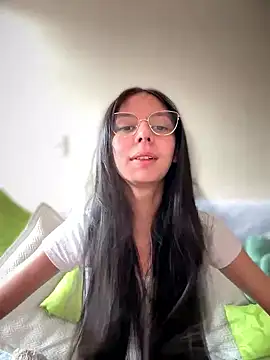 Bonniepark online show from September 24, 1:10 pm