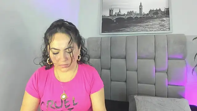 hanny milf online show from September 19, 12:15 pm