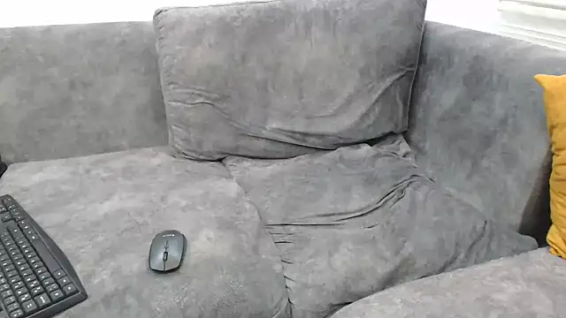 Naughtb0y online show from January 15, 7:09 pm