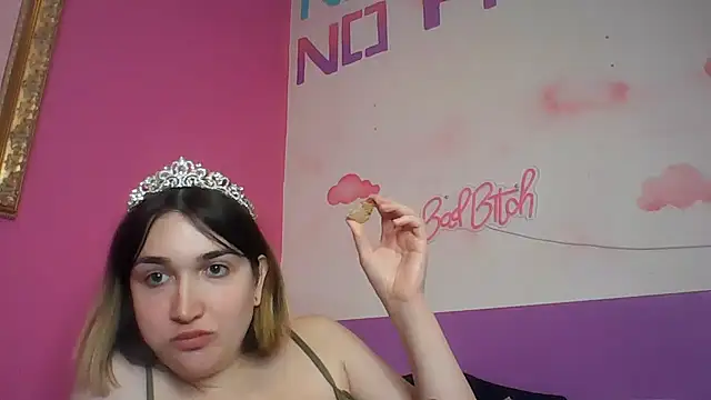 Icy  Diamond online show from May 14, 8:14 pm