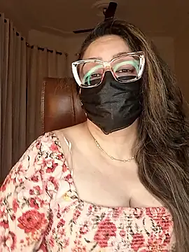 SEXY-Sardarni online show from September 19, 3:55 pm