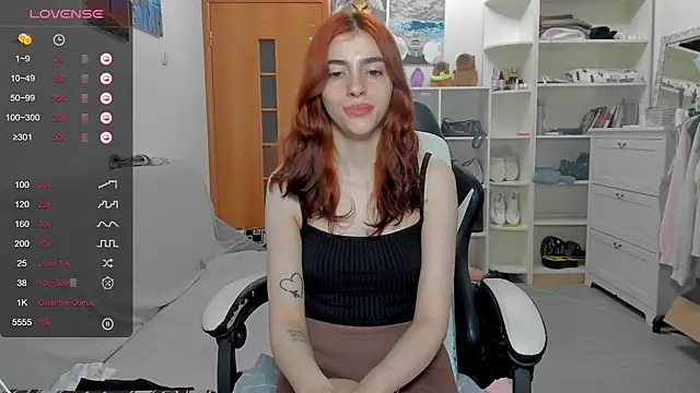 broosnica1 online show from June 27, 6:03 am