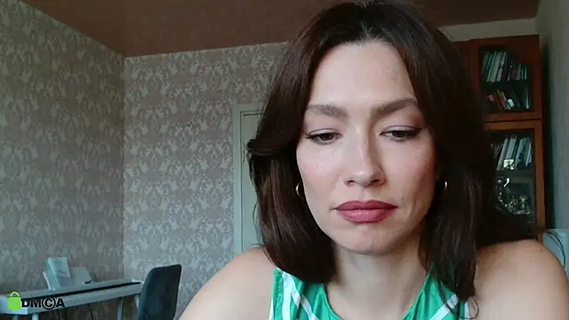 alicia spicy online show from July 7, 6:47 am