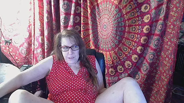 Ireallysquirt online show from December 17, 2:06 am