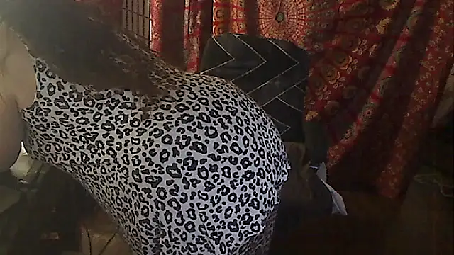 Ireallysquirt online show from February 7, 2:37 am