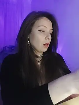 Kimiechanuwu online show from February 26, 6:18 pm