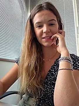 lucie mehott online show from August 5, 9:48 am