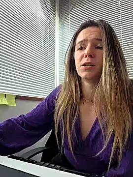 lucie mehott online show from February 17, 1:10 pm