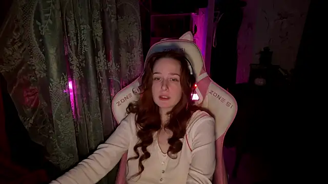 pearl princess  online show from April 11, 7:25 am