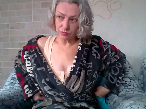 Lorie Carrie online show from April 12, 9:34 am