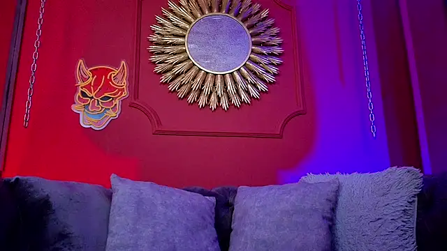 Julieta Russell online show from September 27, 12:23 pm