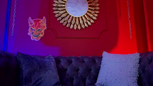 Julieta Russell online show from September 17, 12:47 pm