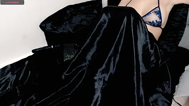 hotmask online show from January 16, 8:16 pm