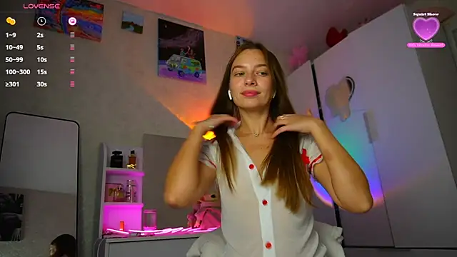 soffy  kisss online show from September 25, 3:22 pm