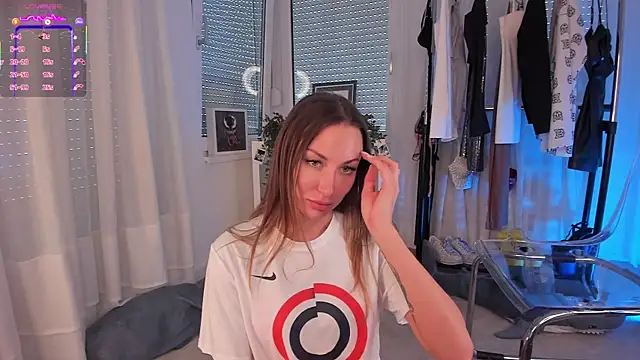 seilyfox online show from September 23, 7:39 am