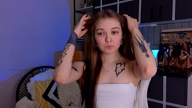 doll lol  online show from December 4, 7:03 pm