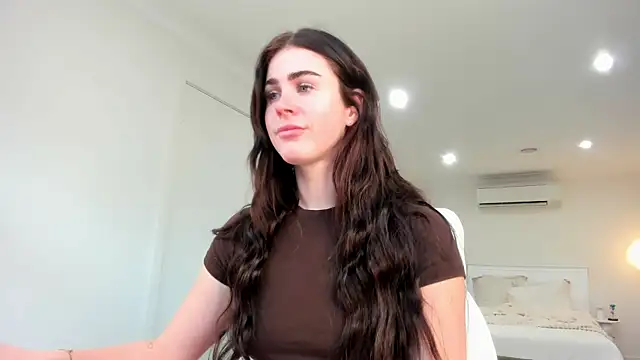 aus queen online show from September 28, 12:07 am