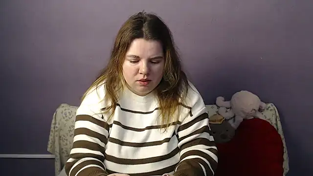 so shy online show from February 19, 7:19 am