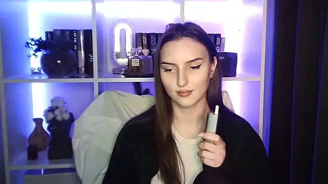 X Alisa online show from April 24, 6:44 pm