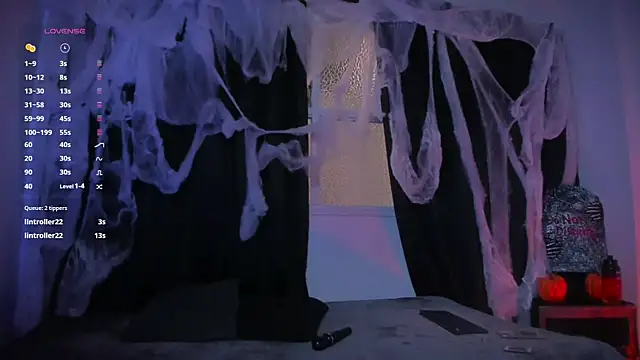 AramJoness online show from October 21, 7:29 pm