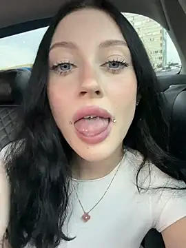 Melissa crazy online show from July 1, 3:44 pm