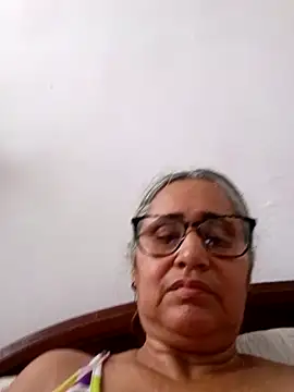  candi online show from March 6, 3:29 pm