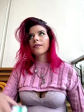 RiriRoseey online show from November 6, 9:15 am