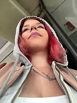 RiriRoseey online show from March 23, 9:04 am