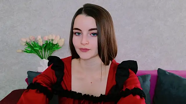 Miss Arwen online show from November 11, 4:30 am