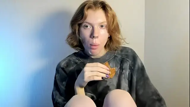 StellaDavis online show from October 20, 11:24 am