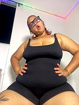 keirabbw online show from September 14, 2:09 am