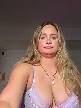 Sophie Raegan online show from March 7, 7:54 pm