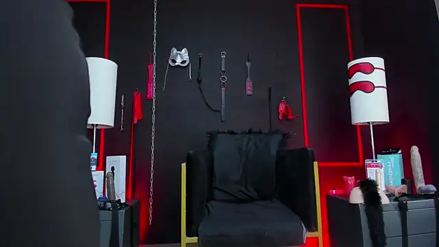 CharlotteScotte online show from September 16, 11:51 am