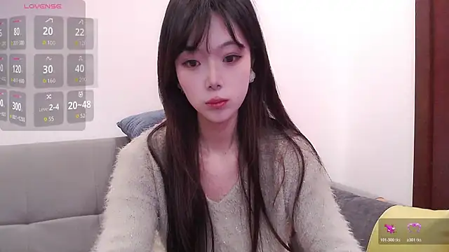 stella lolio online show from March 7, 3:13 am