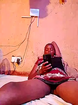 cute naimah online show from February 8, 6:00 pm