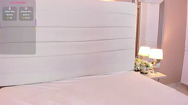 Lilly 2809  online show from February 14, 4:47 am