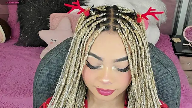 conny  curly online show from December 14, 1:28 pm