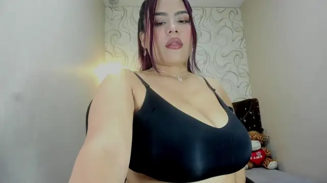 moniquehicks online show from February 25, 7:56 pm