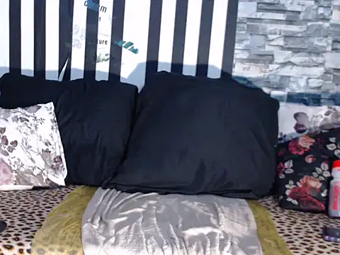 BigHotMatureXx online show from October 29, 9:46 am