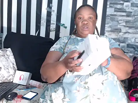 BigHotMatureXx online show from November 17, 7:20 am