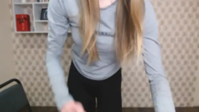 AliceFlirtt  online show from January 14, 1:05 pm