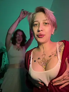 Dooubletroublee online show from August 7, 11:34 pm