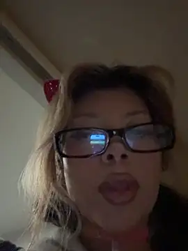 jackelinuh online show from March 23, 11:22 pm