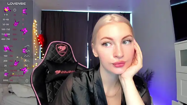 Kimmy powell online show from September 13, 5:04 am