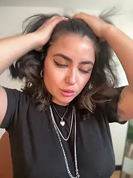 sukhakunis1 online show from September 27, 7:32 pm