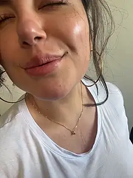 sukhakunis1 online show from February 20, 1:34 pm